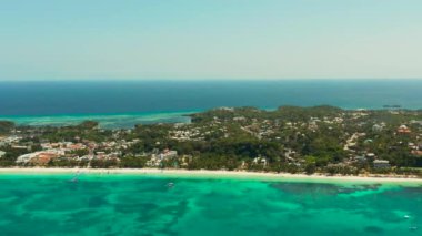 Beyaz kumlu plajlı Boracay Adası, Filipinler