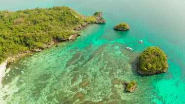 Deniz Burnu: Boracay, Filipinler 'de bir ada.
