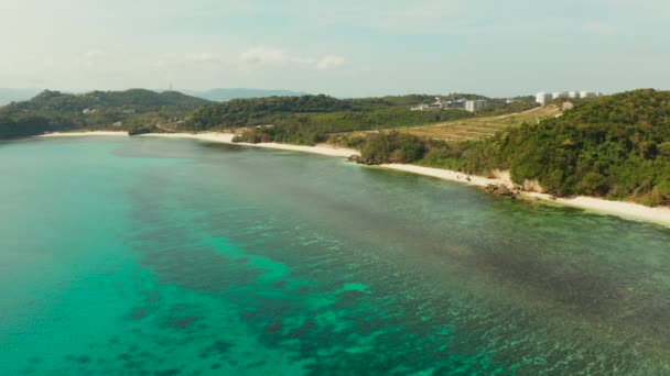 Paisaje marino con beah en la isla de Boracay, Filipinas. — Vídeo de stock