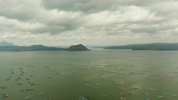 Wulkan Taal w jeziorze. Tagaytay, Filipiny. — Wideo stockowe