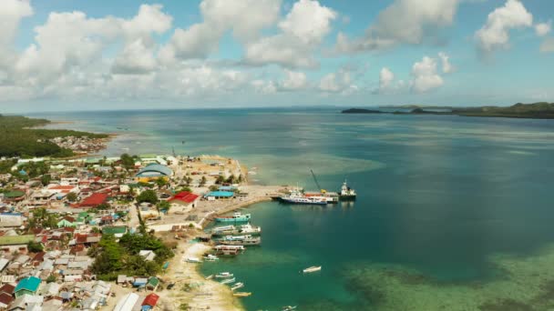 Dapa Ferry Terminal. Siargao, Filippinerna. — Stockvideo