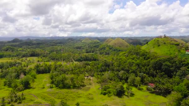 Шоколадные холмы. Бохол Филиппины. — стоковое видео