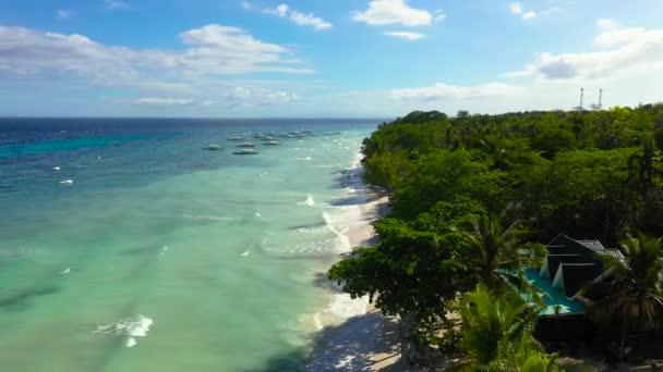 Αμμώδης παραλία και τροπική θάλασσα. Νήσος Panglao, Φιλιππίνες. — Αρχείο Βίντεο