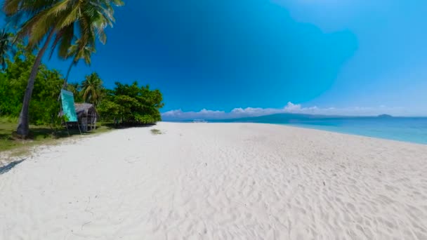 Tropisch eiland met strand, Filippijnen. — Stockvideo