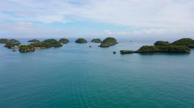 Yüz Ada Ulusal Parkı, Pangasinan, Filipinler