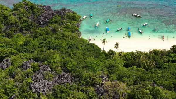 カラマン諸島,カマリーヌ・スール,フィリピン. — ストック写真