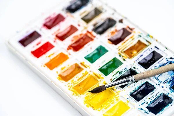 Definir tintas aquarela com pincel. Conceito de arte — Fotografia de Stock