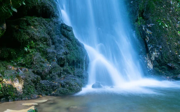Cachoeira Laren Falls Park Longa Exposição Efeito Suavizado — Fotografia de Stock
