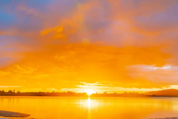 Majestätischer Sonnenaufgang — Stockfoto