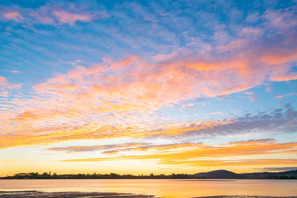 Lebendige Farben Des Himmels Bei Sonnenaufgang — Stockfoto