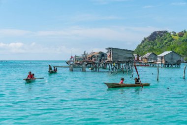 Sabah Borneo deniz çingeneleri