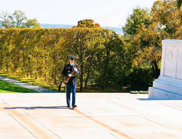 Arlington Abd Ekim 2014 Arlington Ulusal Mezarlığı Nda Unkown Soldier — Stok fotoğraf