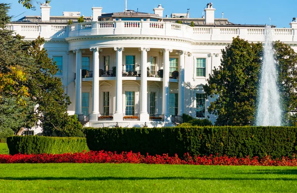 Bílý Dům Domov Prezidenta Nebo Amerického Zahradního Živého Plotu Kašny — Stock fotografie