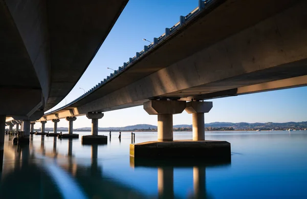 Barrido Las Líneas Estructurales Del Puente Del Puerto Tauranga Desde — Foto de Stock