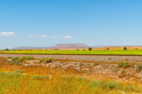 Flache Ebenen Von New Mexico Mit Weit Entfernten Flachen Tafelbergen — Stockfoto