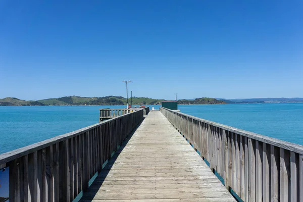 Ilha Waiheke Nova Zelândia Outubro 2020 Longas Linhas Principais Molhe — Fotografia de Stock