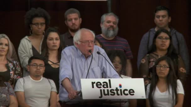 Bernie Sanders Obviňuje Chudoba Rasismus Problémy Června 2018 Rally Spravedlnost — Stock video