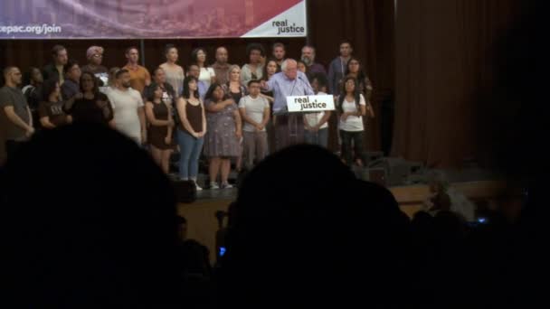 Bernie Sanders Kéri District Ügyvédek Ügyészek Hogy Segítsen Rally Igazságosság — Stock videók