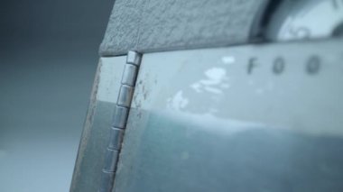 Aşırı vurdu makro ürünü kapatın (Ecu) kadar parçalar ve eski bir Revere (Model 119-D) 8 mm ince tabaka fotoğraf makinesi ayrıntılarını.