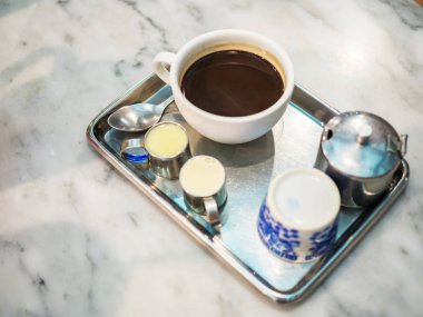 Kahve için geleneksel ve eski stilini ayarlama