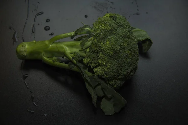 Broccoli Zwarte Tabel — Stockfoto