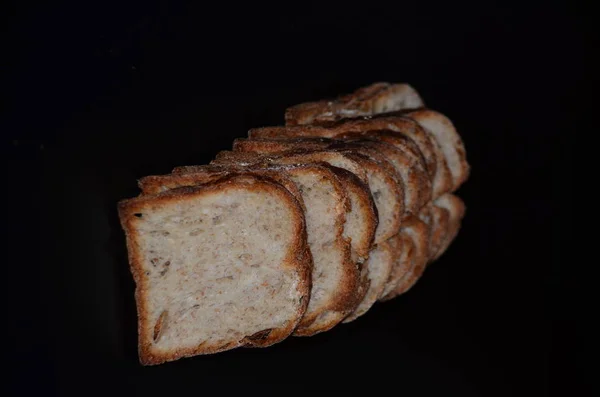 Schwarzbrot Kleine Scheiben Geschnitten — Stockfoto