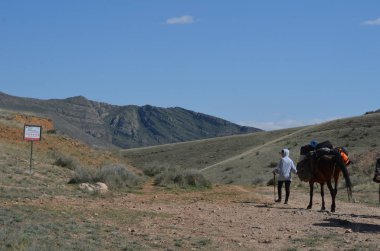 uzun yol arkadaşı ile