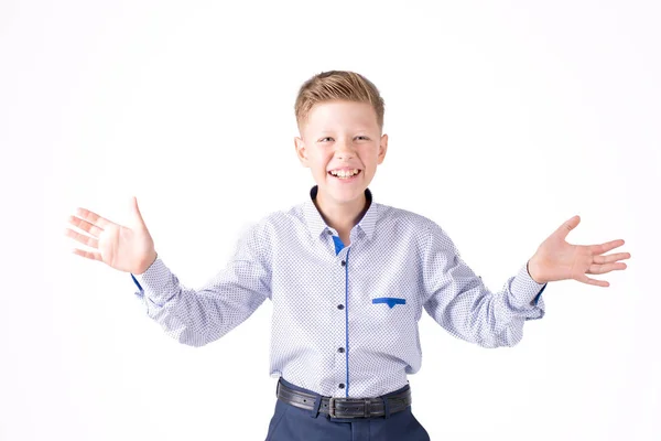 Веселый Мальчик Рубашке Белом Фоне Руки Сторону — стоковое фото