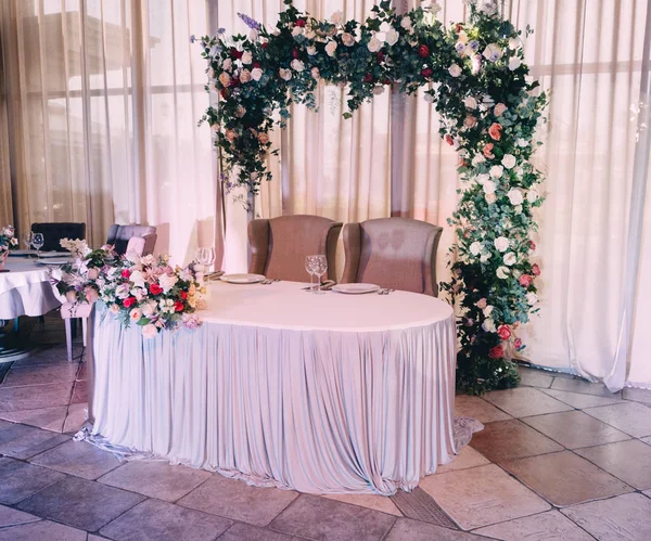 Tables Banquet Mariage Dans Restaurant Luxe Avec Décoration — Photo