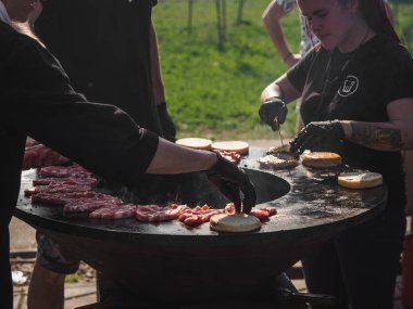 Kazan, Rusya - 11 Mayıs 2019. Gorkinskoye-Ometyevsk ormanında 