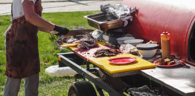 Yaz Festivali Park açık barbekü et coocking