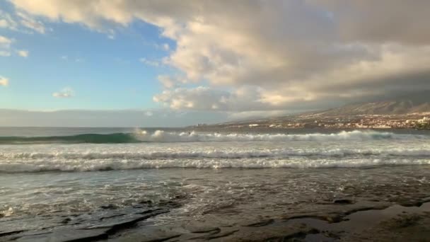 Lugar Surf Las Americas Beach Tenerife Islas Canarias — Vídeo de stock