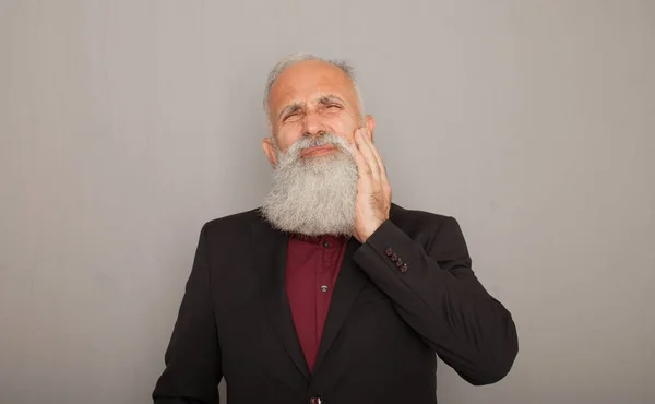 Retrato Homem Idoso Barbudo Com Dor Dente Terrível — Fotografia de Stock