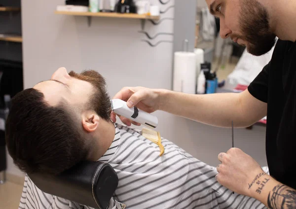 Cliente Barba Bigote Peluquería — Foto de Stock