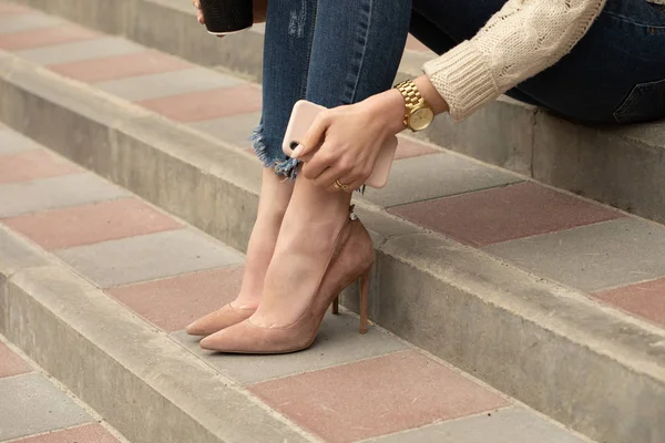 Close Slim Legs Woman Wearing High Heel Shoes — Stock Photo, Image