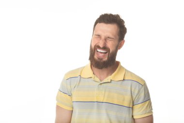 gülüyor, yakışıklı genç bir adam portresi