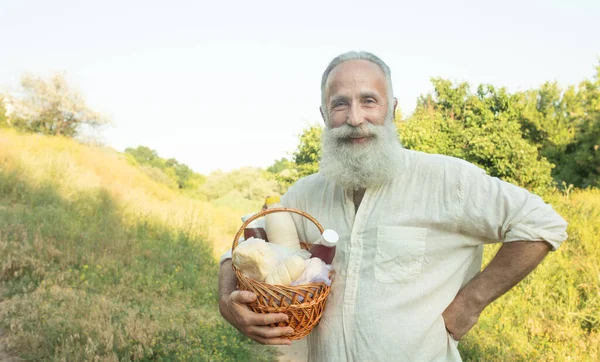 Professional Bearded Senior Farmer Holding Basket Bottles Milk Butter Cheese — Stock Photo, Image