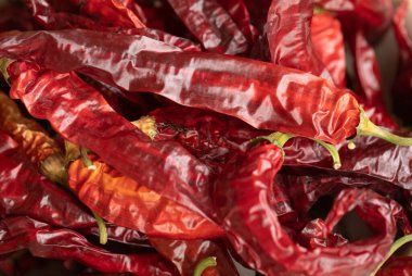 Kırmızı kırmızı kırmızı biber desenli arka plan.