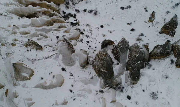 Paisagem montanhosa nevada na Capadócia — Fotografia de Stock