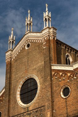 Venedik'te Aziz Giovanni ve Paolo Rönesans Bazilikası manzarası