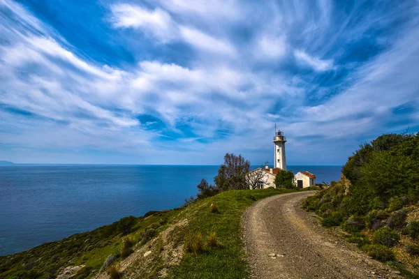 A view of beautiful nature landscape with lighthouse and seascape — Stock Photo, Image