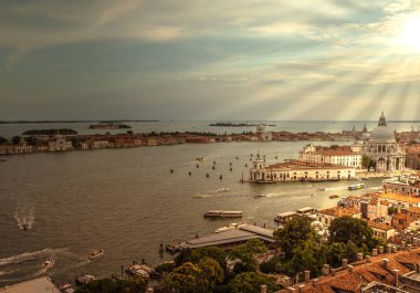 Venedik şehrinin havadan görünümü