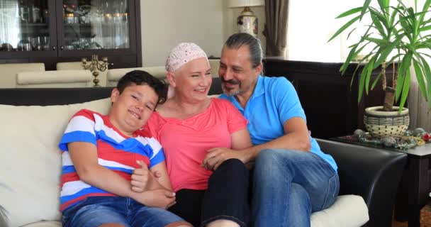 Portrait Une Femme Heureuse Malade Qui Lutte Contre Cancer Avec — Video