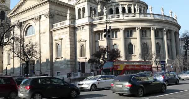 匈牙利布达佩斯 2019年1月15日 圣斯特凡大教堂外观 — 图库视频影像