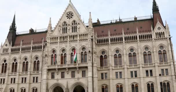 Budapest Ungarie Ianuarie 2019 Arhitectura Gotică Faimosului Parlament Maghiar Care — Videoclip de stoc