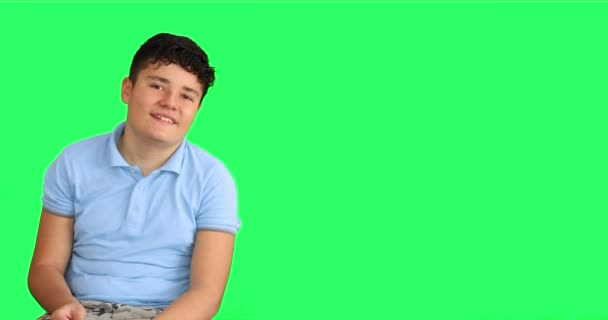 Portrait Surprised Teenager Green Background Looking Camera Excited Big Eyes — Stock Video