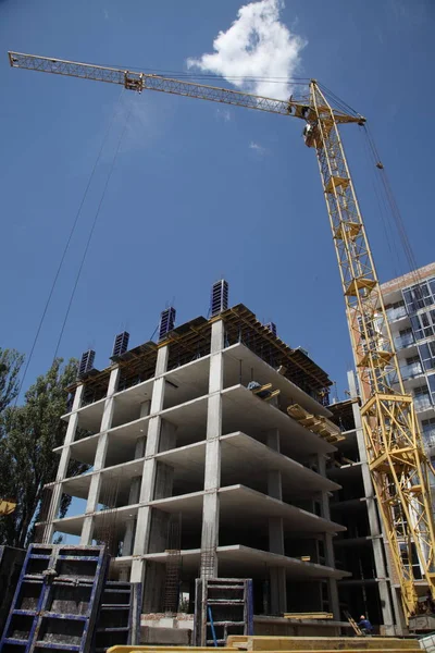 Working Crane Construction House Construction Site Cranes Sky Background — Stock Photo, Image