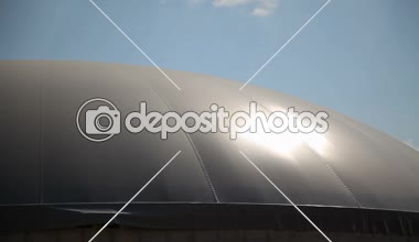 Biyogaz üretimi. Biyogaz tesisi. Tavuk çöp içinde Biyogaz işleme üretim tesislerinin inşaat. Bio teknoloji ile alternatif enerji