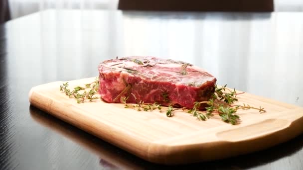 Rauwe Vlees Biefstuk Vlees Voor Steak Biefstuk Rauw Vlees — Stockvideo