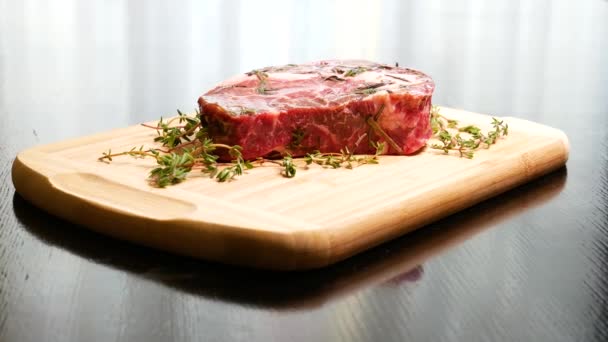 Syrový Steak Čerstvého Masa Maso Steak Hovězí Steak Syrové Maso — Stock video